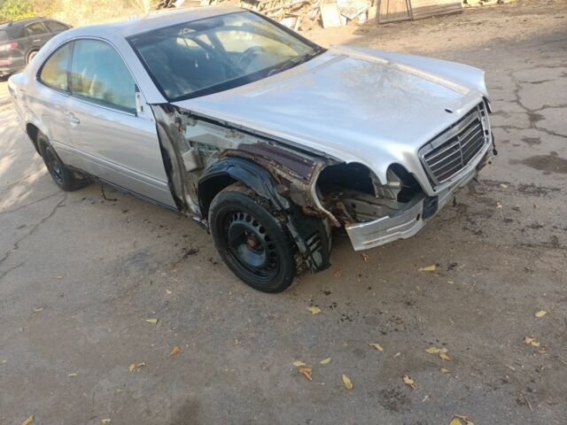 Сірий Мерседес CLK-Class, об'ємом двигуна 0 л та пробігом 1 тис. км за 350 $, фото 5 на Automoto.ua