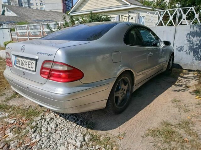Серый Мерседес CLK-Class, объемом двигателя 2.3 л и пробегом 290 тыс. км за 2800 $, фото 2 на Automoto.ua