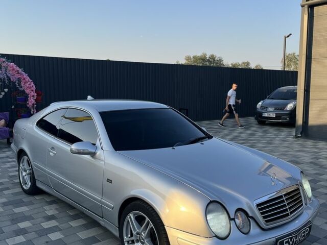 Серый Мерседес CLK-Class, объемом двигателя 2 л и пробегом 370 тыс. км за 4000 $, фото 15 на Automoto.ua