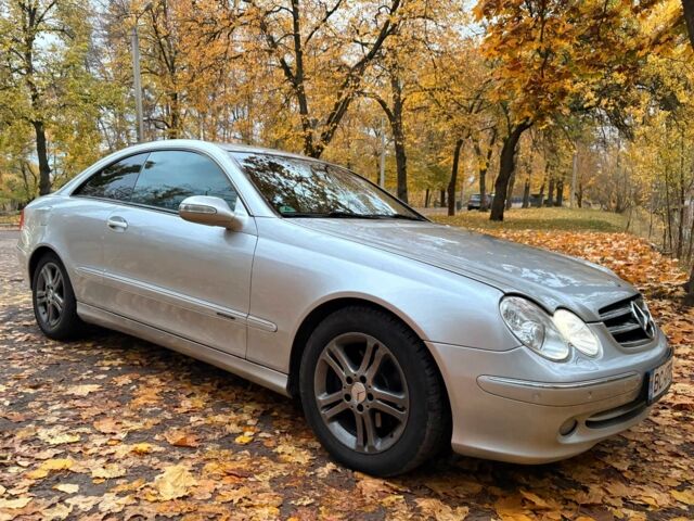 Серый Мерседес CLK-Class, объемом двигателя 3.2 л и пробегом 294 тыс. км за 7800 $, фото 20 на Automoto.ua