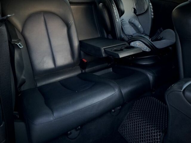 Мерседес CLK-Class 2002 в Одессе на Automoto.ua Серый Мерседес CLK-Class, объемом двигателя 2.7 л и пробегом 290 тыс. км за 7400 $, фото 7 на Automoto.ua