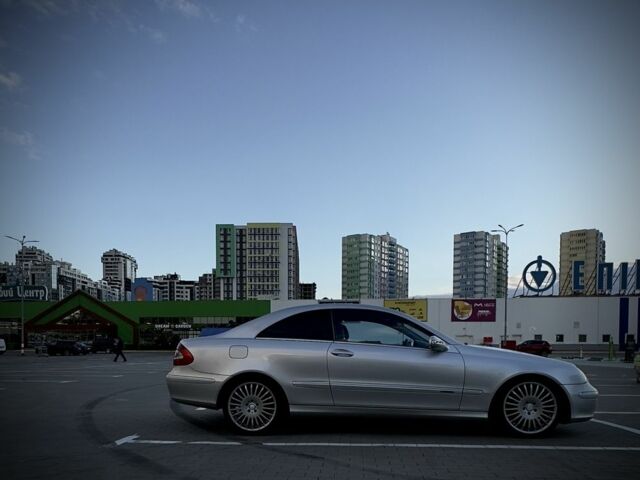 Мерседес CLK-Class 2002 в Одессе на Automoto.ua Серый Мерседес CLK-Class, объемом двигателя 2.7 л и пробегом 290 тыс. км за 7400 $, фото 4 на Automoto.ua