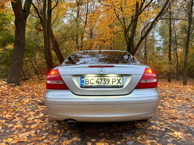 Серый Мерседес CLK-Class, объемом двигателя 3.2 л и пробегом 294 тыс. км за 7800 $, фото 13 на Automoto.ua
