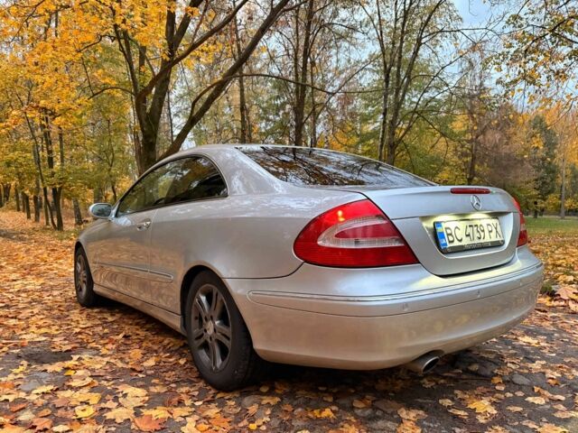 Серый Мерседес CLK-Class, объемом двигателя 3.2 л и пробегом 294 тыс. км за 7800 $, фото 12 на Automoto.ua