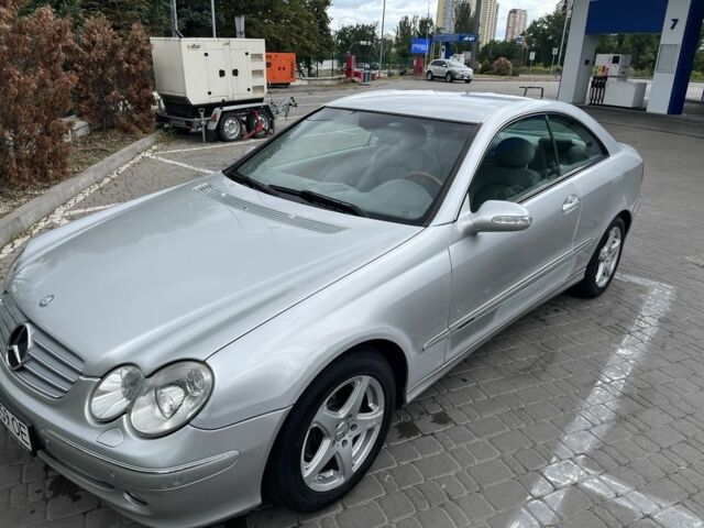 Сірий Мерседес CLK-Class, об'ємом двигуна 1.8 л та пробігом 245 тис. км за 6300 $, фото 1 на Automoto.ua