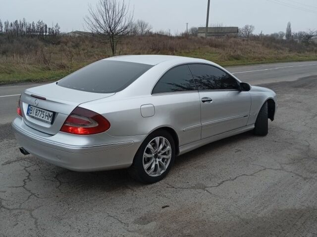 Сірий Мерседес CLK-Class, об'ємом двигуна 2.7 л та пробігом 246 тис. км за 6500 $, фото 3 на Automoto.ua