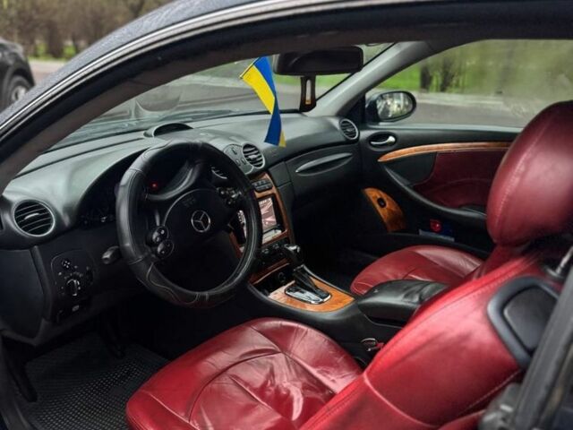 Серый Мерседес CLK-Class, объемом двигателя 2.7 л и пробегом 364 тыс. км за 2000 $, фото 5 на Automoto.ua