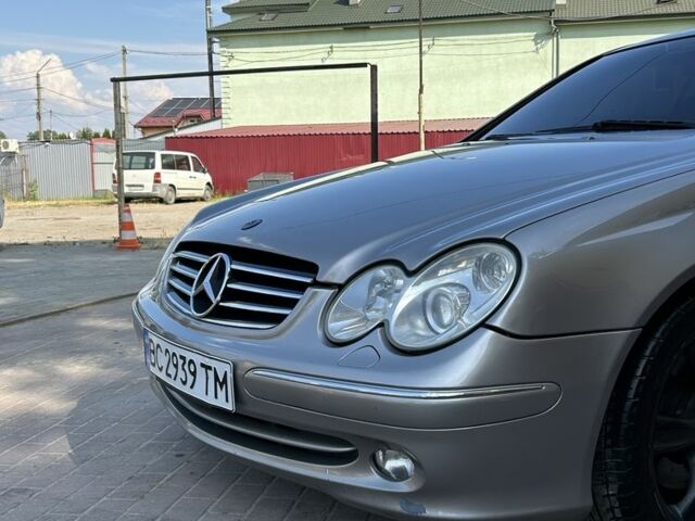 Серый Мерседес CLK-Class, объемом двигателя 2.7 л и пробегом 280 тыс. км за 7999 $, фото 8 на Automoto.ua