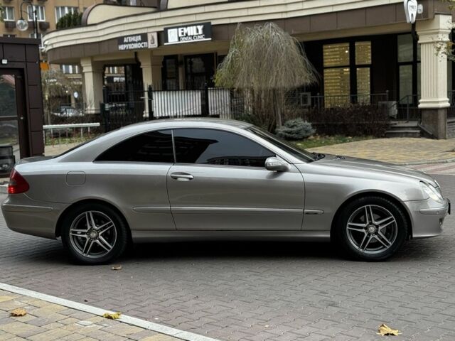 Сірий Мерседес CLK-Class, об'ємом двигуна 1.8 л та пробігом 275 тис. км за 6750 $, фото 10 на Automoto.ua