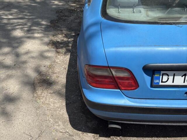 Синий Мерседес CLK-Class, объемом двигателя 0 л и пробегом 3 тыс. км за 2950 $, фото 1 на Automoto.ua