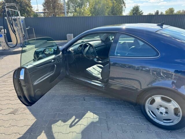 Синий Мерседес CLK-Class, объемом двигателя 2.3 л и пробегом 260 тыс. км за 4500 $, фото 9 на Automoto.ua