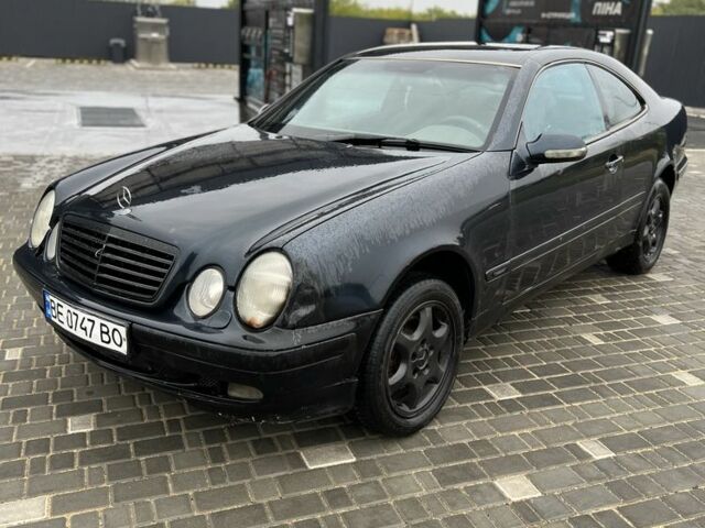 Синій Мерседес CLK-Class, об'ємом двигуна 2 л та пробігом 243 тис. км за 3300 $, фото 1 на Automoto.ua