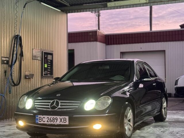 Синий Мерседес CLK-Class, объемом двигателя 2.6 л и пробегом 376 тыс. км за 7999 $, фото 3 на Automoto.ua