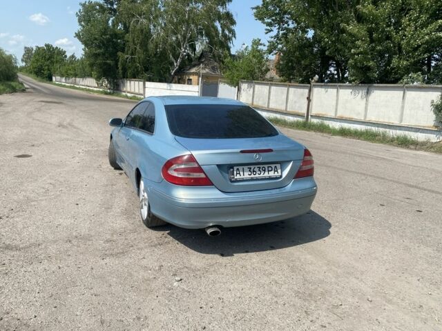 Синий Мерседес CLK-Class, объемом двигателя 2.6 л и пробегом 3 тыс. км за 4000 $, фото 3 на Automoto.ua