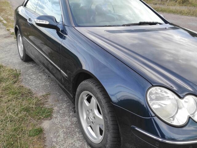 Синий Мерседес CLK-Class, объемом двигателя 1.8 л и пробегом 303 тыс. км за 8000 $, фото 11 на Automoto.ua