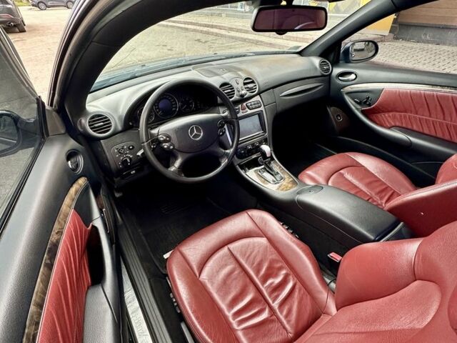 Синий Мерседес CLK-Class, объемом двигателя 2.7 л и пробегом 280 тыс. км за 6700 $, фото 23 на Automoto.ua