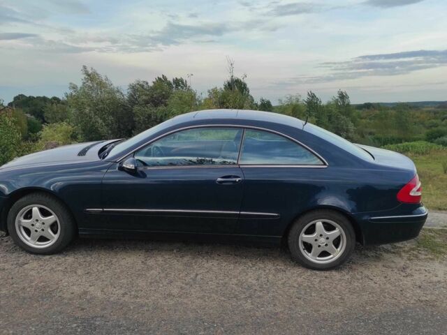 Синий Мерседес CLK-Class, объемом двигателя 1.8 л и пробегом 303 тыс. км за 8000 $, фото 6 на Automoto.ua