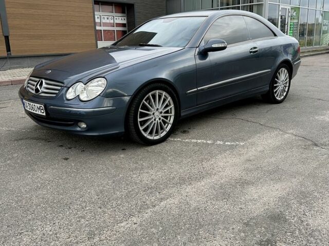 Синий Мерседес CLK-Class, объемом двигателя 2.7 л и пробегом 280 тыс. км за 6700 $, фото 9 на Automoto.ua