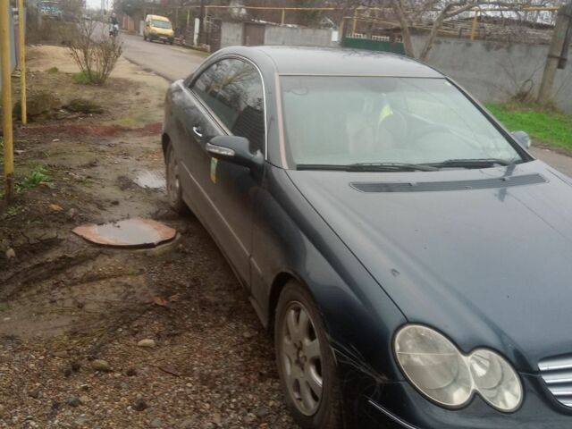 Синій Мерседес CLK-Class, об'ємом двигуна 2.7 л та пробігом 365 тис. км за 2500 $, фото 1 на Automoto.ua