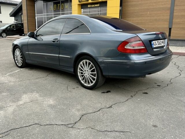 Синий Мерседес CLK-Class, объемом двигателя 2.7 л и пробегом 280 тыс. км за 6700 $, фото 11 на Automoto.ua