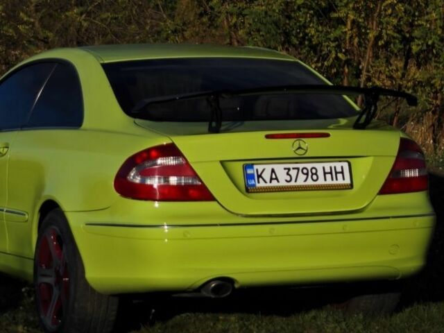 Зелений Мерседес CLK-Class, об'ємом двигуна 3.2 л та пробігом 306 тис. км за 6700 $, фото 1 на Automoto.ua