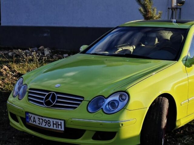 Зелений Мерседес CLK-Class, об'ємом двигуна 3.2 л та пробігом 306 тис. км за 6700 $, фото 3 на Automoto.ua