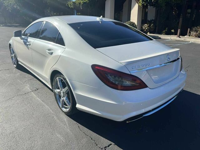 Белый Мерседес CLS серия, объемом двигателя 4.7 л и пробегом 87 тыс. км за 6700 $, фото 3 на Automoto.ua