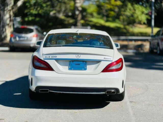 Белый Мерседес CLS серия, объемом двигателя 3 л и пробегом 78 тыс. км за 6500 $, фото 5 на Automoto.ua