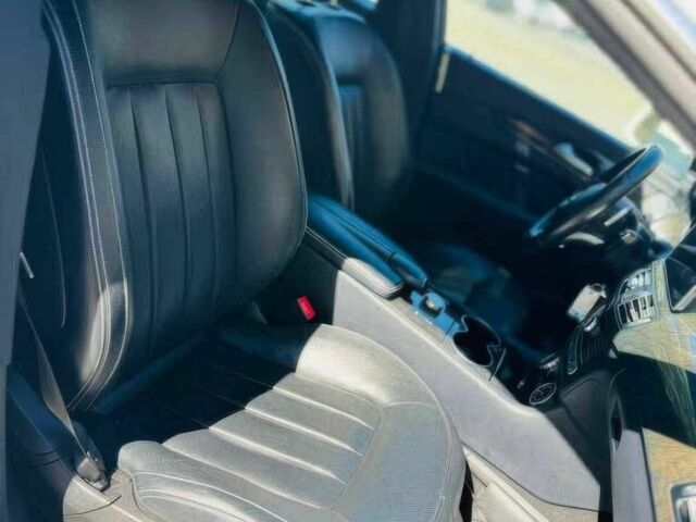 Белый Мерседес CLS серия, объемом двигателя 3 л и пробегом 78 тыс. км за 6500 $, фото 10 на Automoto.ua