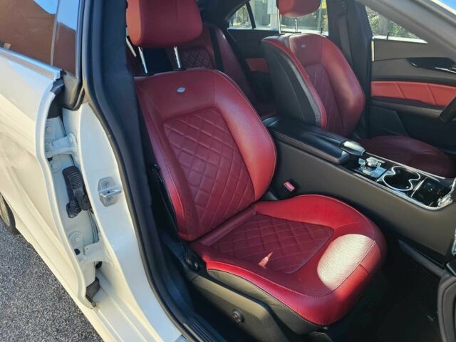 Білий Мерседес CLS серия, об'ємом двигуна 4.7 л та пробігом 80 тис. км за 12500 $, фото 9 на Automoto.ua
