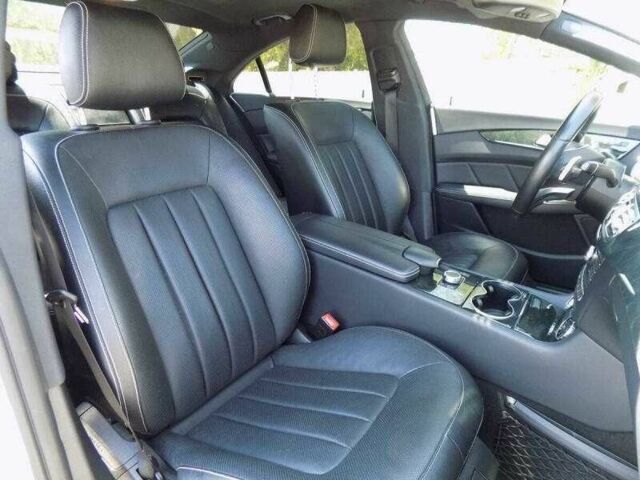 Белый Мерседес CLS серия, объемом двигателя 3 л и пробегом 44 тыс. км за 8300 $, фото 21 на Automoto.ua