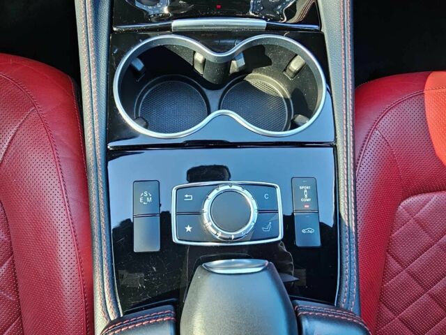 Білий Мерседес CLS серия, об'ємом двигуна 4.7 л та пробігом 80 тис. км за 12500 $, фото 11 на Automoto.ua