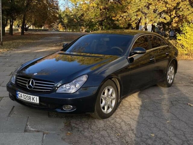 Черный Мерседес CLS серия, объемом двигателя 3.5 л и пробегом 375 тыс. км за 5700 $, фото 1 на Automoto.ua