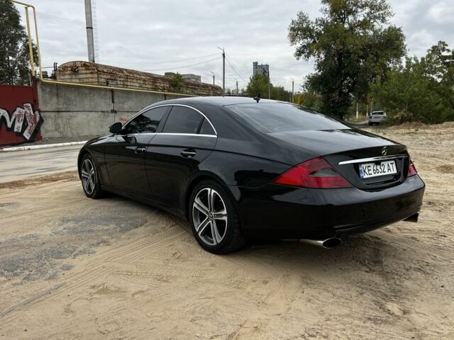 Чорний Мерседес CLS серия, об'ємом двигуна 3.5 л та пробігом 180 тис. км за 7500 $, фото 4 на Automoto.ua