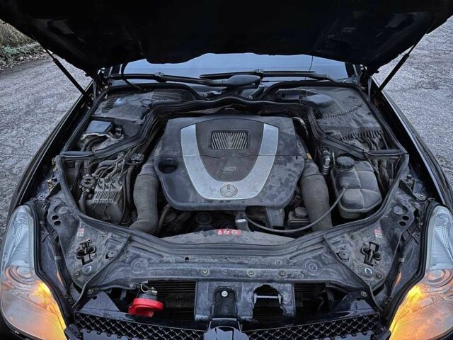 Черный Мерседес CLS серия, объемом двигателя 3.5 л и пробегом 432 тыс. км за 8900 $, фото 11 на Automoto.ua