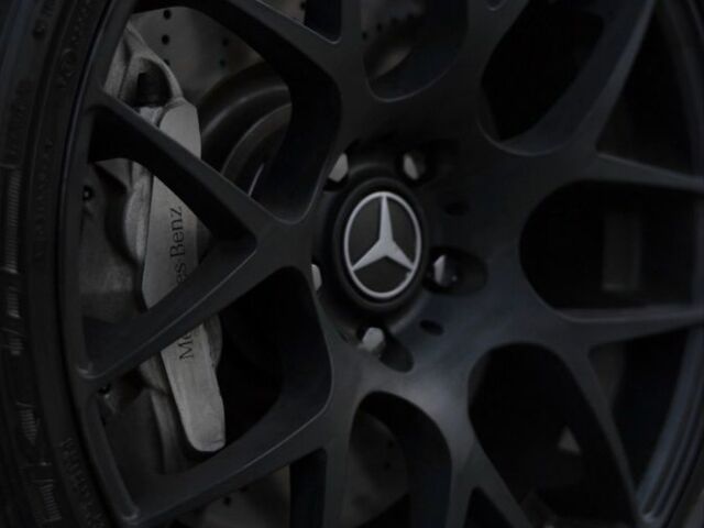 Черный Мерседес CLS серия, объемом двигателя 4.7 л и пробегом 253 тыс. км за 20000 $, фото 9 на Automoto.ua