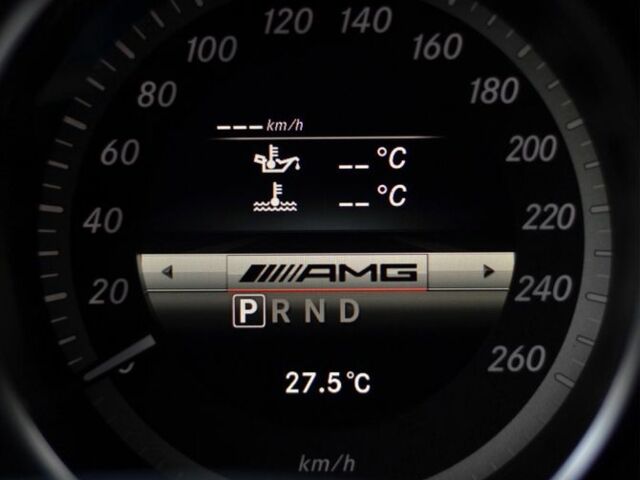 Черный Мерседес CLS серия, объемом двигателя 4.7 л и пробегом 253 тыс. км за 20000 $, фото 20 на Automoto.ua