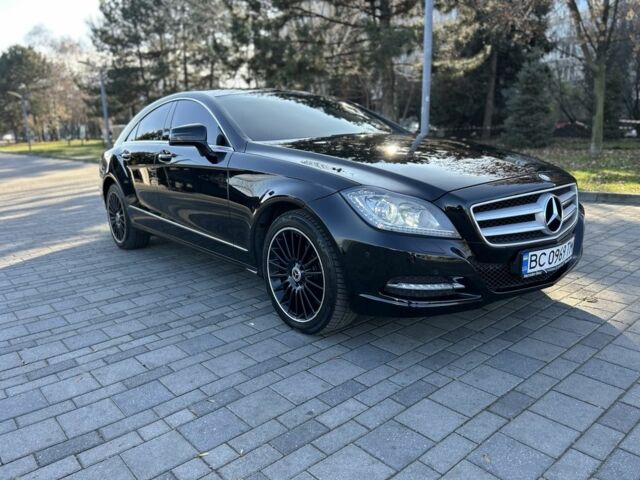 Черный Мерседес CLS серия, объемом двигателя 2.1 л и пробегом 280 тыс. км за 20800 $, фото 10 на Automoto.ua