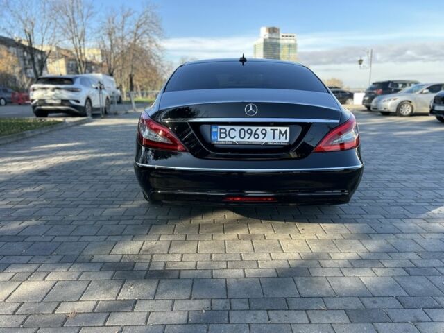 Черный Мерседес CLS серия, объемом двигателя 2.1 л и пробегом 280 тыс. км за 20800 $, фото 6 на Automoto.ua
