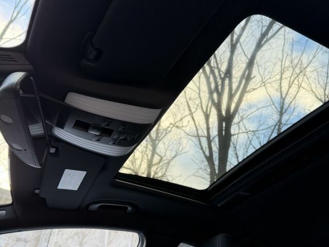 Чорний Мерседес CLS серия, об'ємом двигуна 3.5 л та пробігом 220 тис. км за 19500 $, фото 7 на Automoto.ua