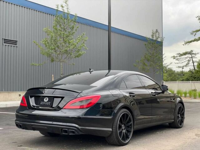 Черный Мерседес CLS серия, объемом двигателя 4.7 л и пробегом 83 тыс. км за 6700 $, фото 6 на Automoto.ua