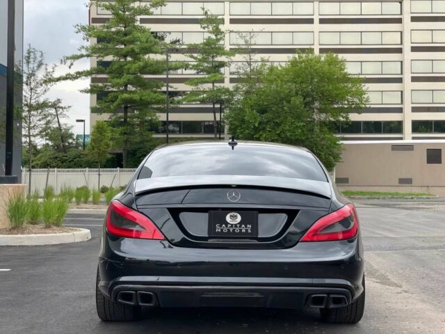 Черный Мерседес CLS серия, объемом двигателя 4.7 л и пробегом 83 тыс. км за 6700 $, фото 5 на Automoto.ua