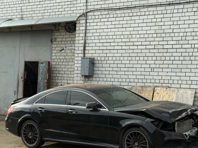 Чорний Мерседес CLS серия, об'ємом двигуна 3 л та пробігом 100 тис. км за 11999 $, фото 4 на Automoto.ua