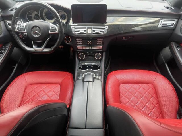 Чорний Мерседес CLS серия, об'ємом двигуна 4.7 л та пробігом 71 тис. км за 9200 $, фото 6 на Automoto.ua