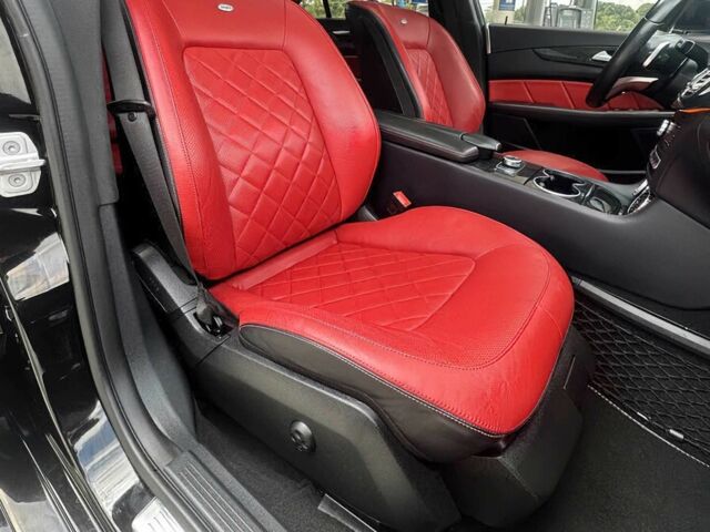 Чорний Мерседес CLS серия, об'ємом двигуна 4.7 л та пробігом 71 тис. км за 9200 $, фото 7 на Automoto.ua