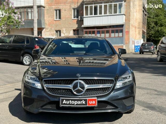 Чорний Мерседес CLS серия, об'ємом двигуна 3 л та пробігом 177 тис. км за 33490 $, фото 5 на Automoto.ua
