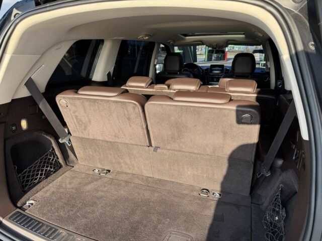 Черный Мерседес CLS серия, объемом двигателя 3 л и пробегом 198 тыс. км за 39999 $, фото 21 на Automoto.ua