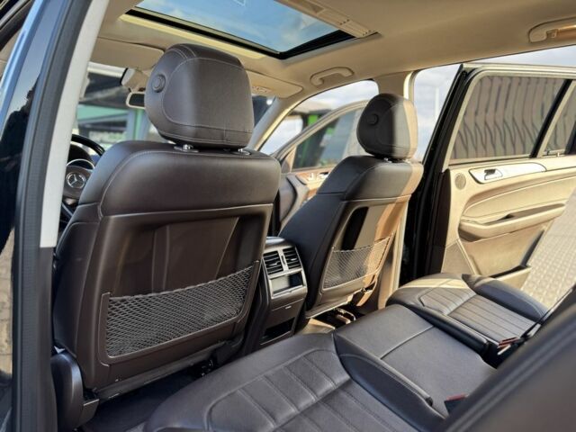 Черный Мерседес CLS серия, объемом двигателя 3 л и пробегом 198 тыс. км за 39999 $, фото 17 на Automoto.ua