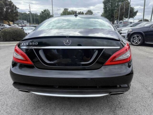 Черный Мерседес CLS серия, объемом двигателя 4.7 л и пробегом 83 тыс. км за 10000 $, фото 4 на Automoto.ua