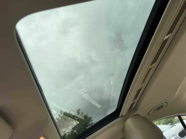 Черный Мерседес CLS серия, объемом двигателя 4.7 л и пробегом 83 тыс. км за 10000 $, фото 15 на Automoto.ua